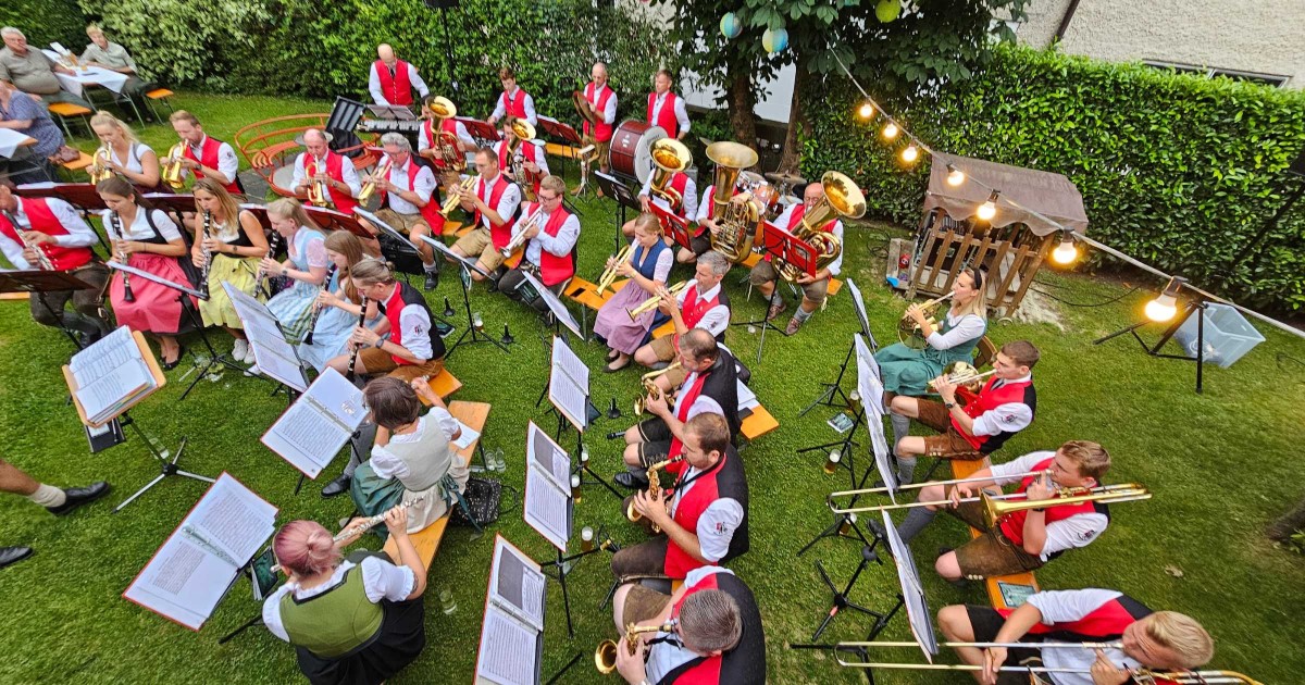 Dämmerschoppen MK Puch beim Kirchenwirt - Foto: TVB Puch